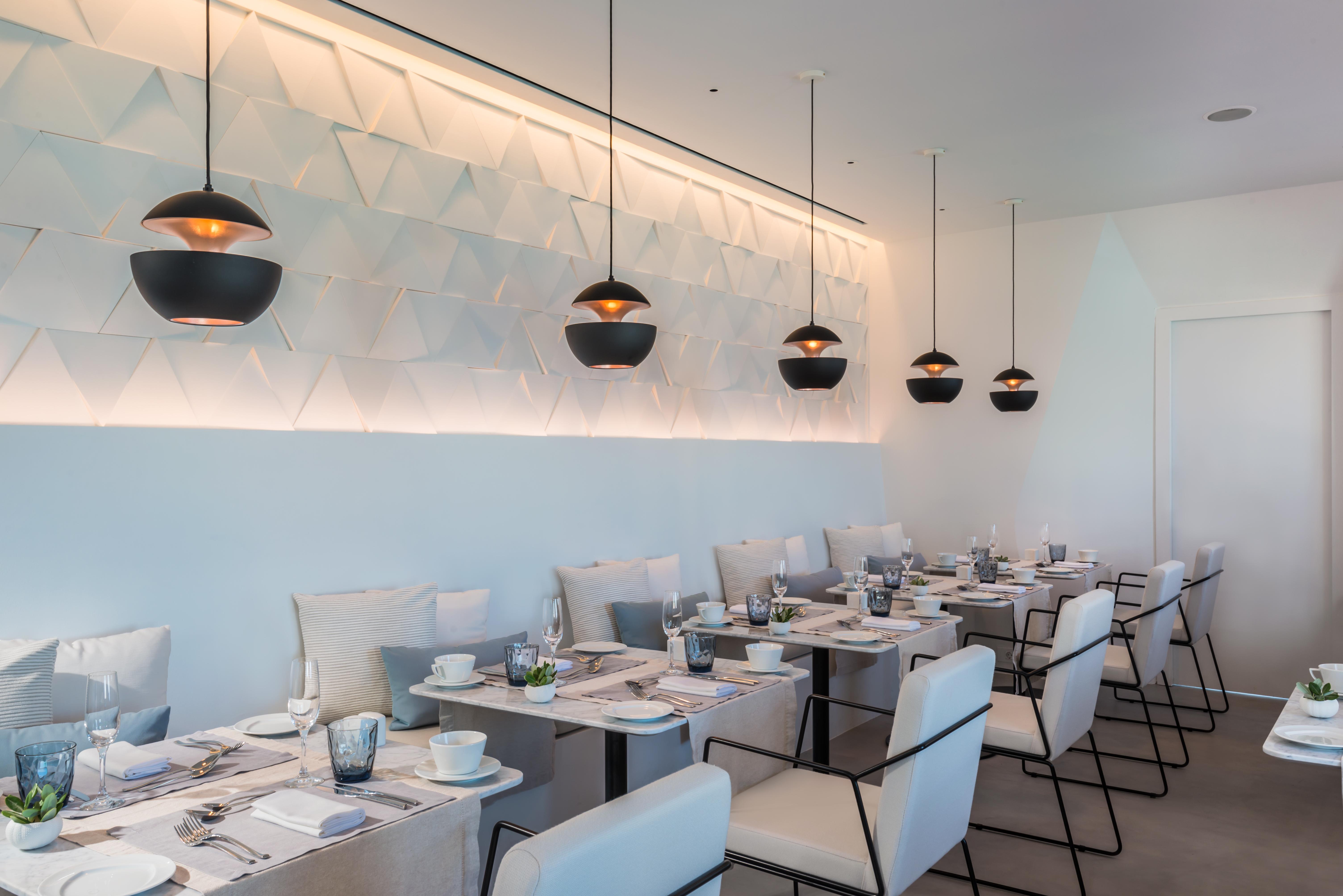 Grace Hotel, Auberge Resorts Collection Имеровигли Екстериор снимка